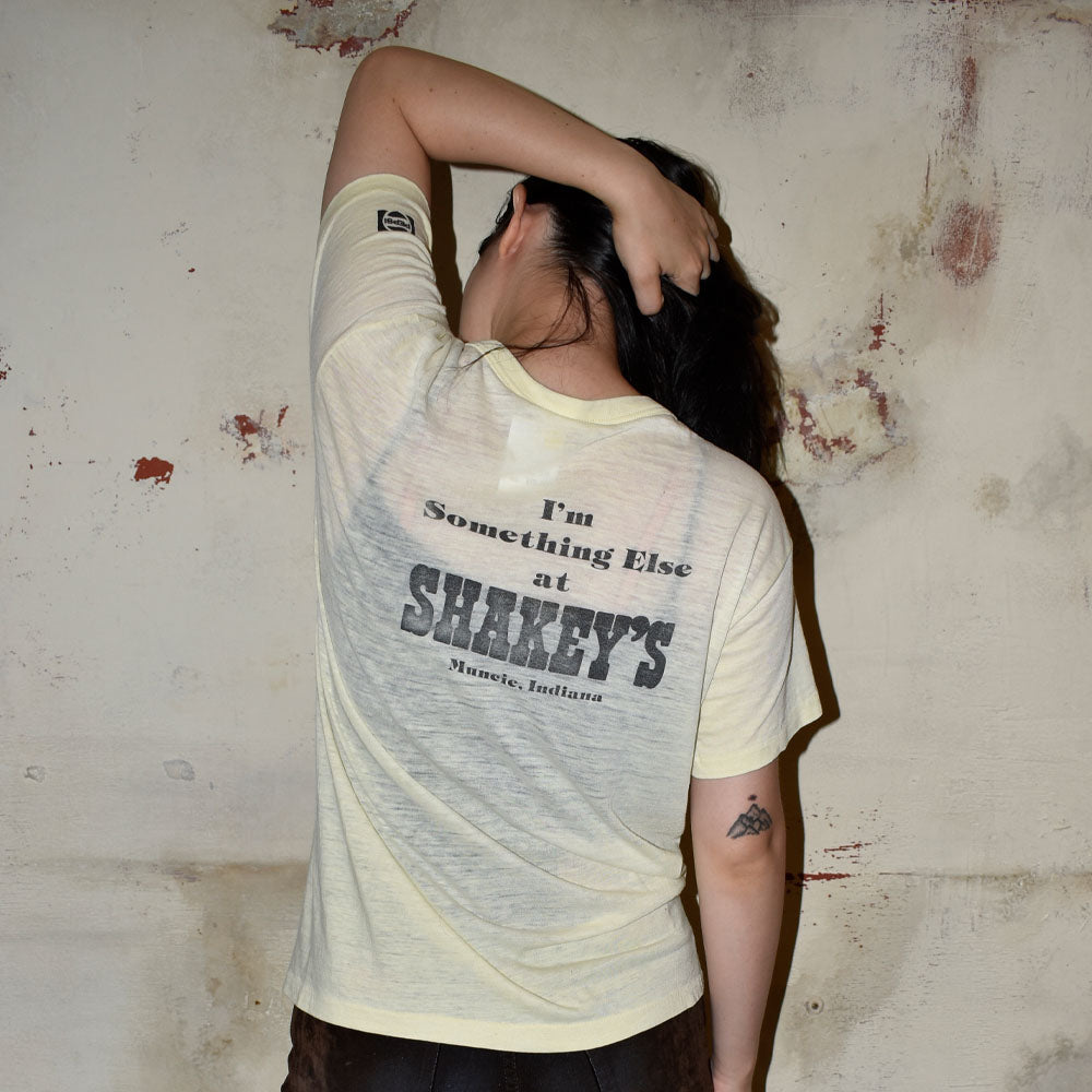 80’s Shakey's “I’m Something Else at SHAKEY’S Muncie, Indiana” スーベニア Tシャツ 250912H