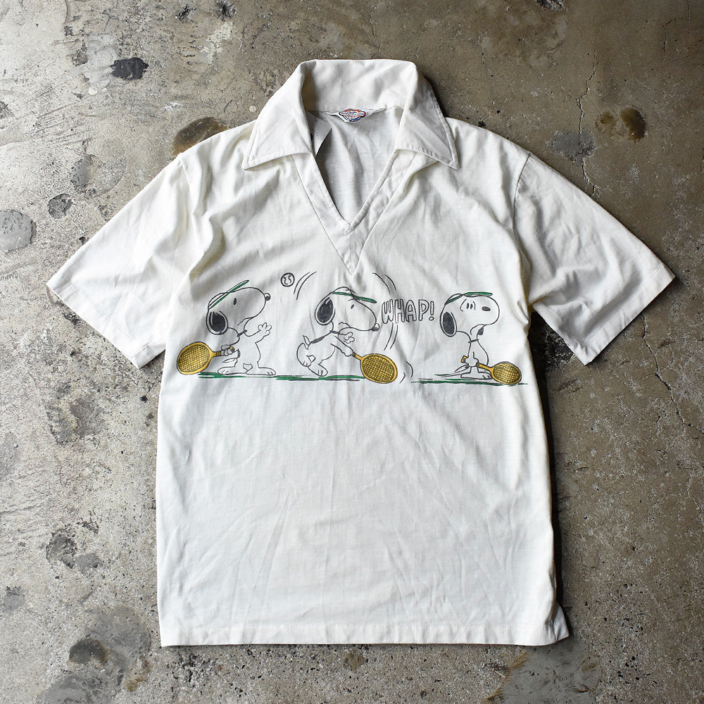 スヌーピー テニス 染み込みプリント 襟付きVネックTシャツ 1970年 ヴィンテージ