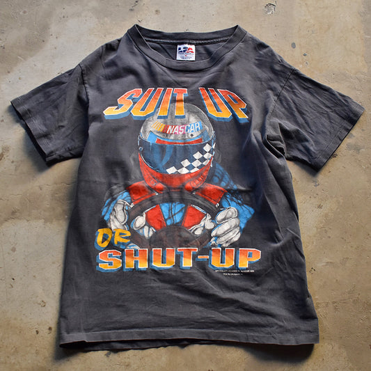 90's　NASCAR ”SUIT UP or SHUT-UP” レーシングTシャツ　USA製　230726