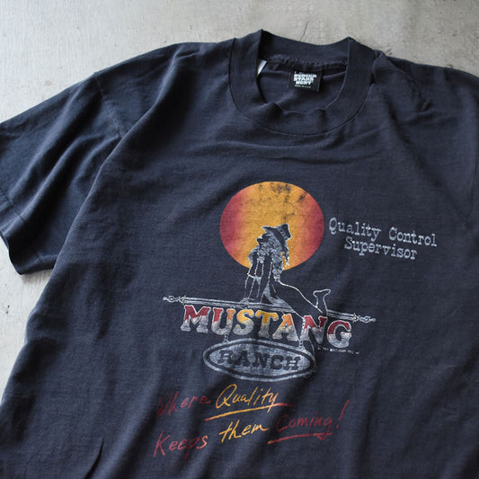 80’s Mustang Ranch “Quality Control Supervisor” Tシャツ 250905H
