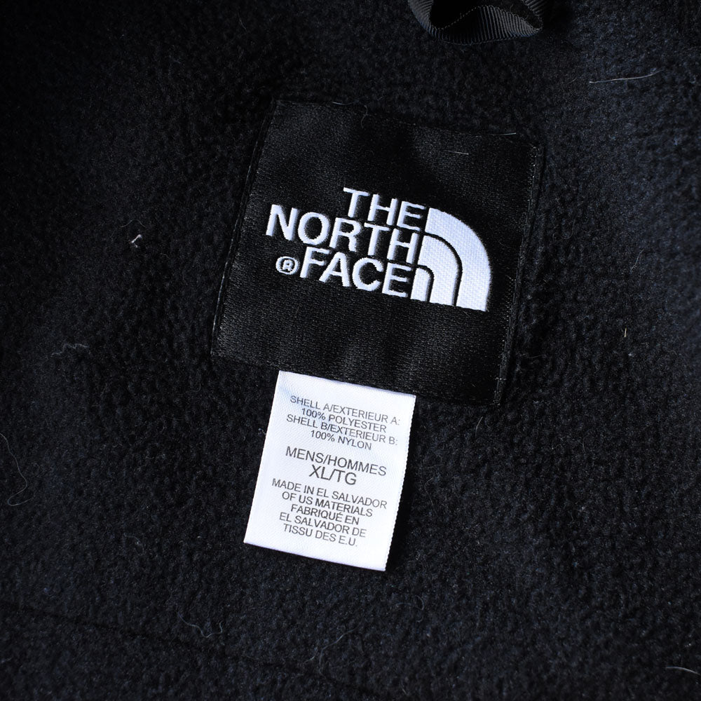 The North Face 刺繍入り ブラック！ デナリジャケット 241219