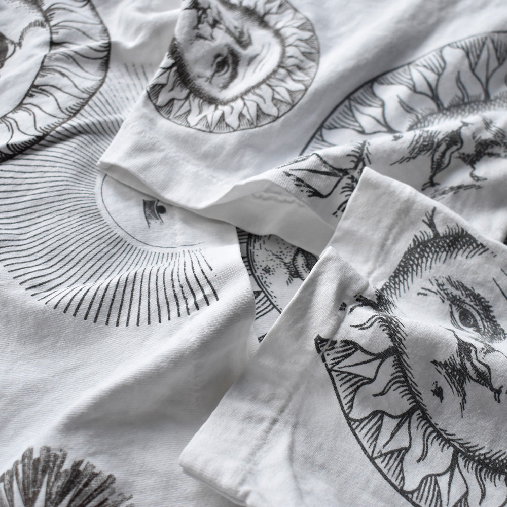 90's マルチ！AOP！ “FORNASETTI“ SUN & MOON Tシャツ 240811H