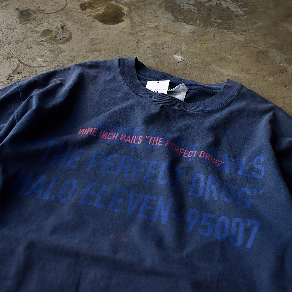ナイン・インチ・ネイルズ The Perfect Drug ボックスロゴ Tシャツ 1997年 ネイビー ピンクプリント ヴィンテージ