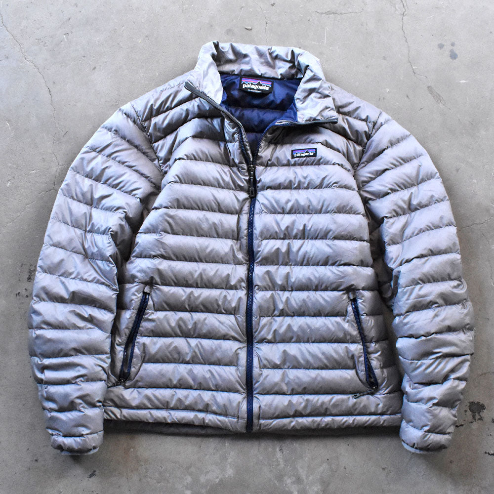 patagonia ダウンジャケット 241202