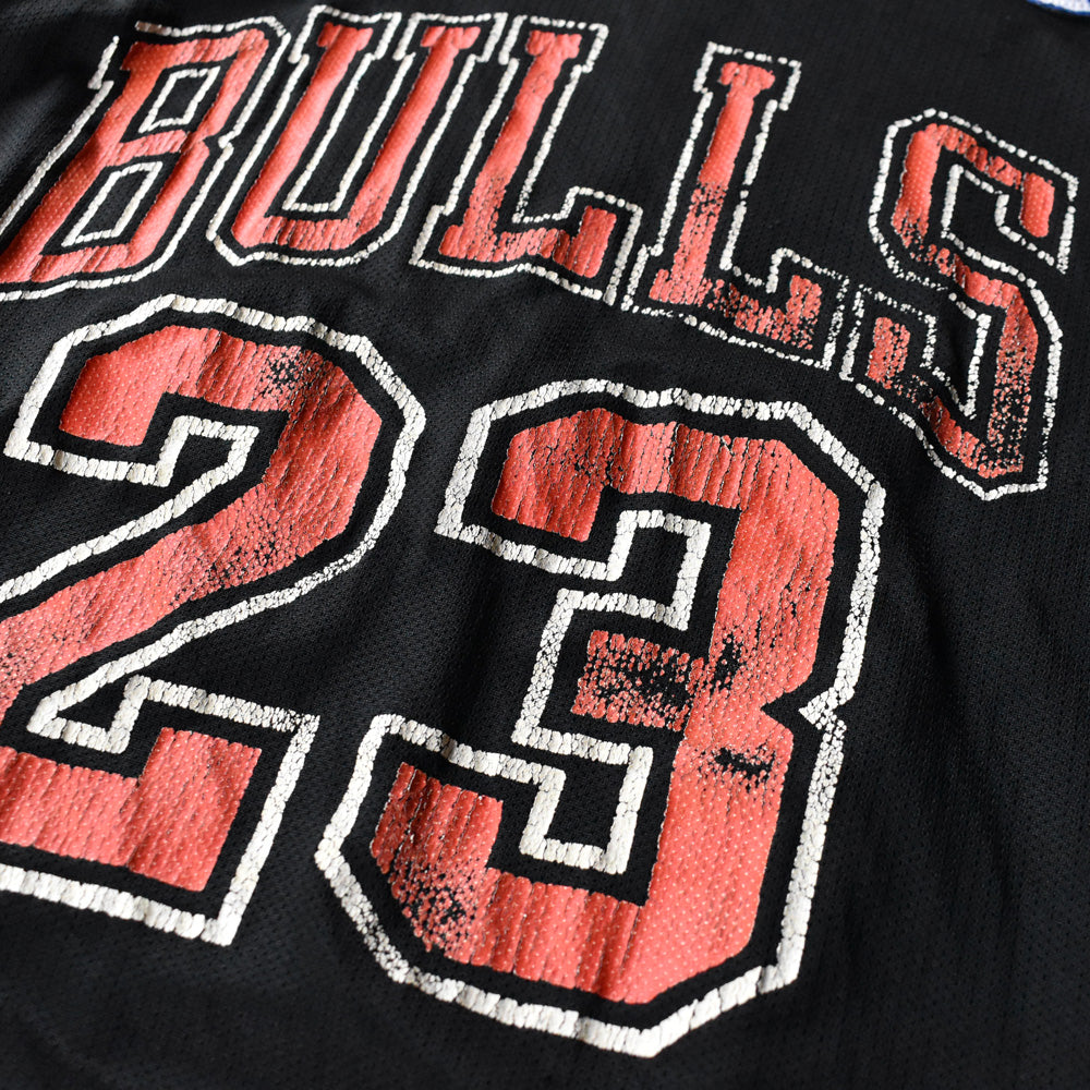 90's Champion “NBA CHICAGO BULLS / #23 Michael Jordan” バスケ ゲームシャツ 240829