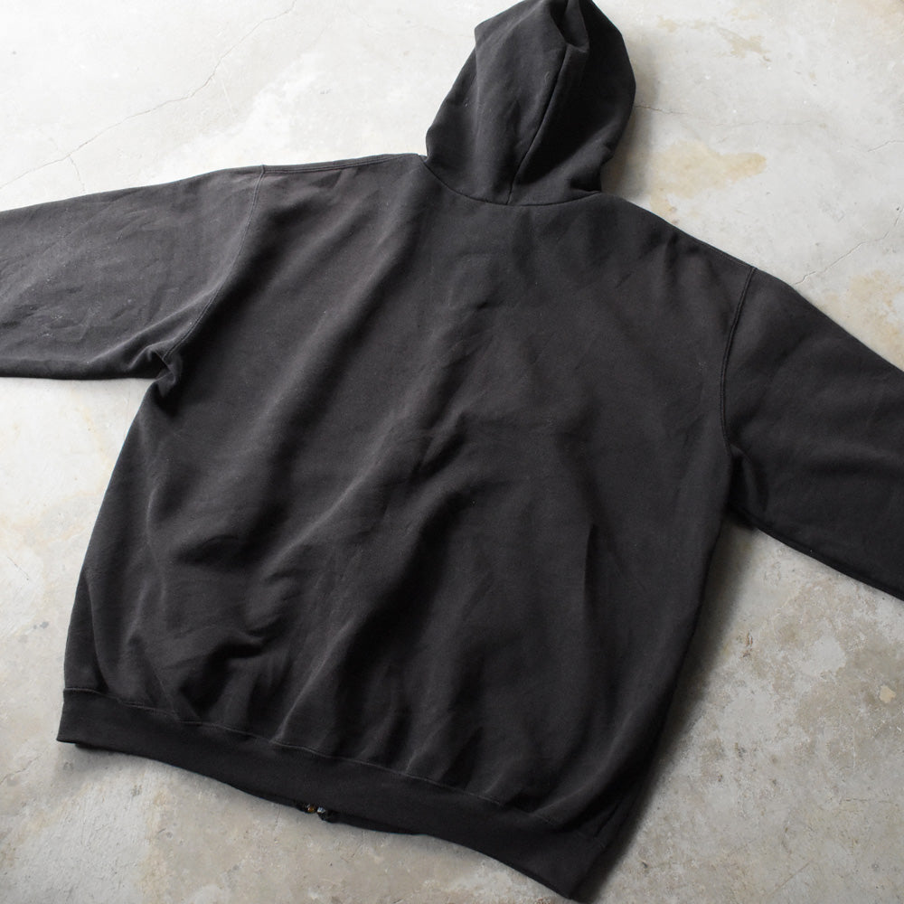 Carhartt ロゴ刺繡入り フルジップ パーカー 250530
