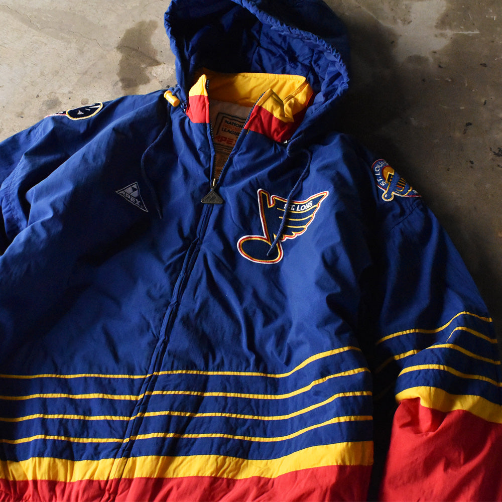 90’s APEX ONE “NHL St. Louis Blues” 中綿入り フード付き ナイロンジャケット 240229