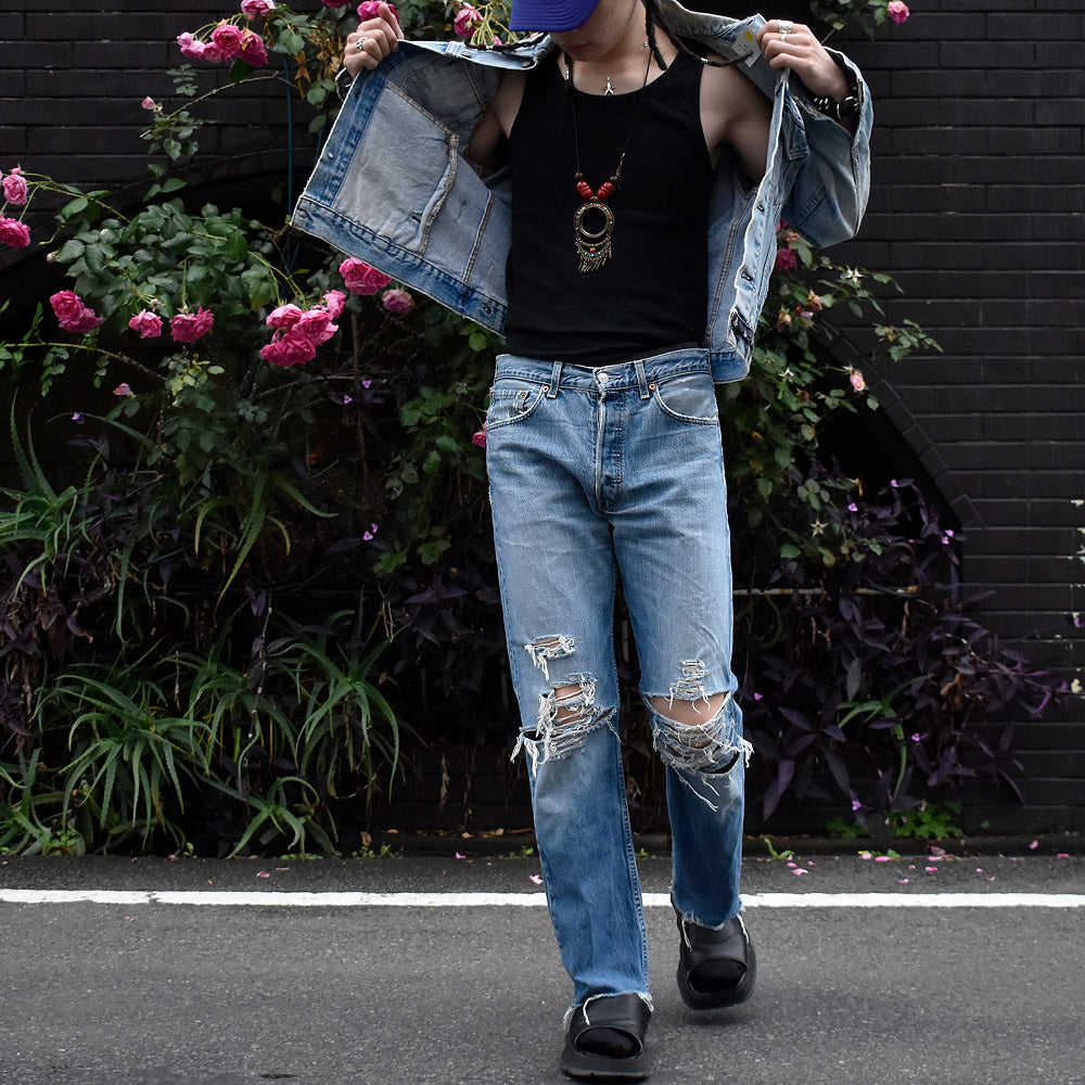 Y2K ダメージ！ Levi's 501 デニムパンツ 240518H