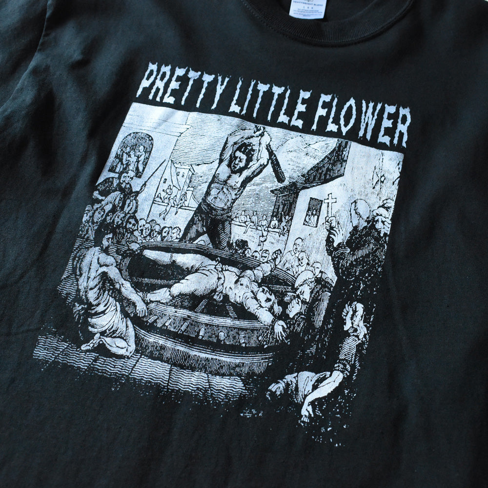 Y2K デッドストック！ Pretty Little Flower "Torture Scene" Tシャツ 250919
