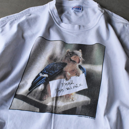 Y2K Hanes “Feed the Birds” リス アニマルプリント Tシャツ 240423