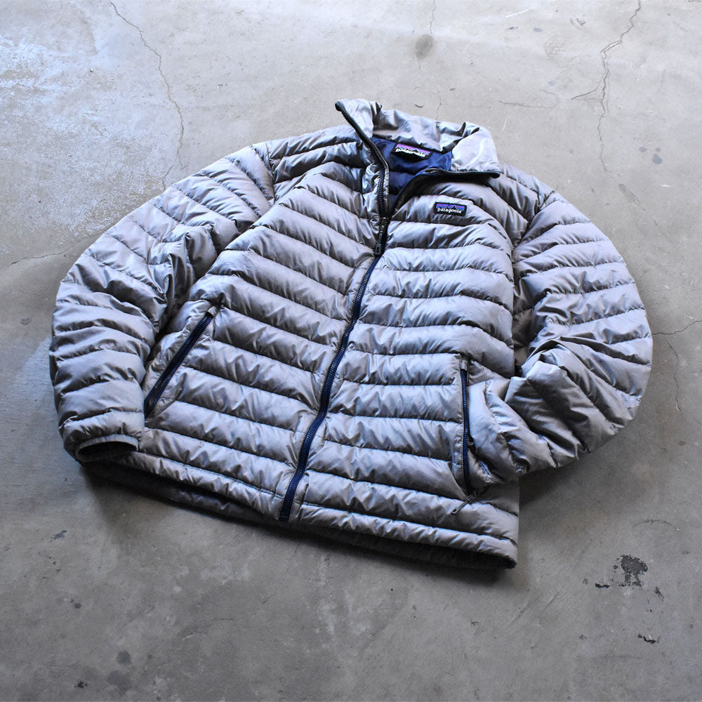 patagonia ダウンジャケット 241202