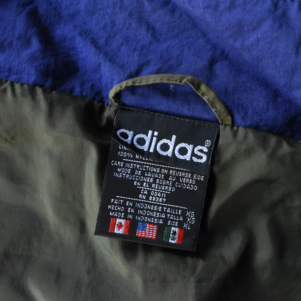 90’s adidas ハイキング ウインドブレーカー ナイロンジャケット 250122