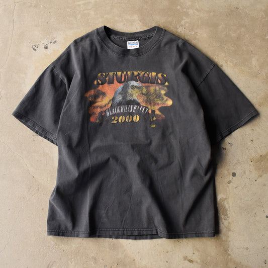 Y2K “STURGIS BLACK HILLS RALLY” 両面プリント バイクTシャツ 250421