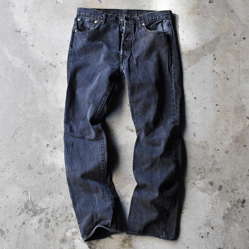 Levi's 501 ブラックデニムパンツ 231213