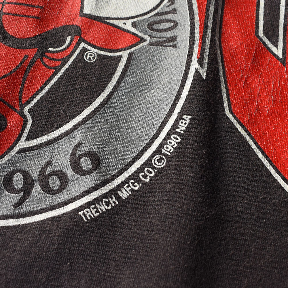 90’s TRENCH “NBA Chicago Bulls” ロゴ Tシャツ USA製 250523