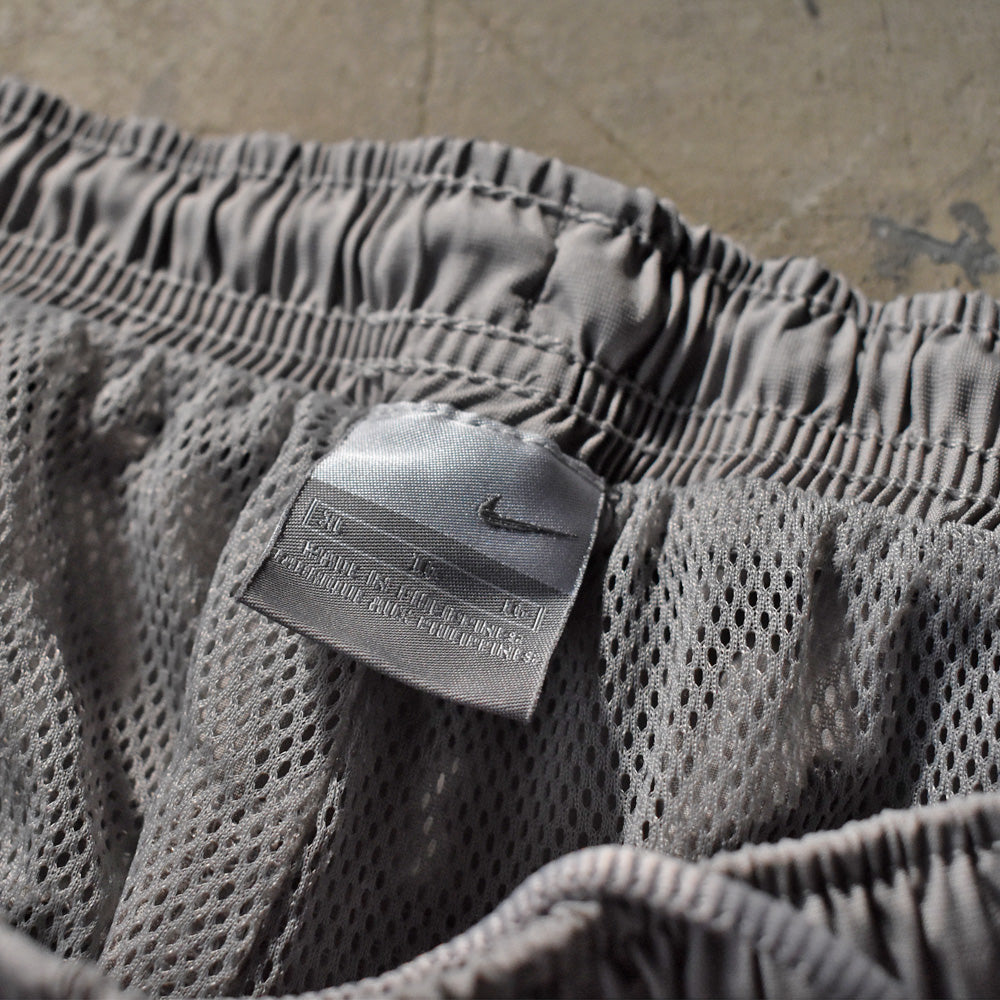 Y2K NIKE ナイロントラックパンツ  231123