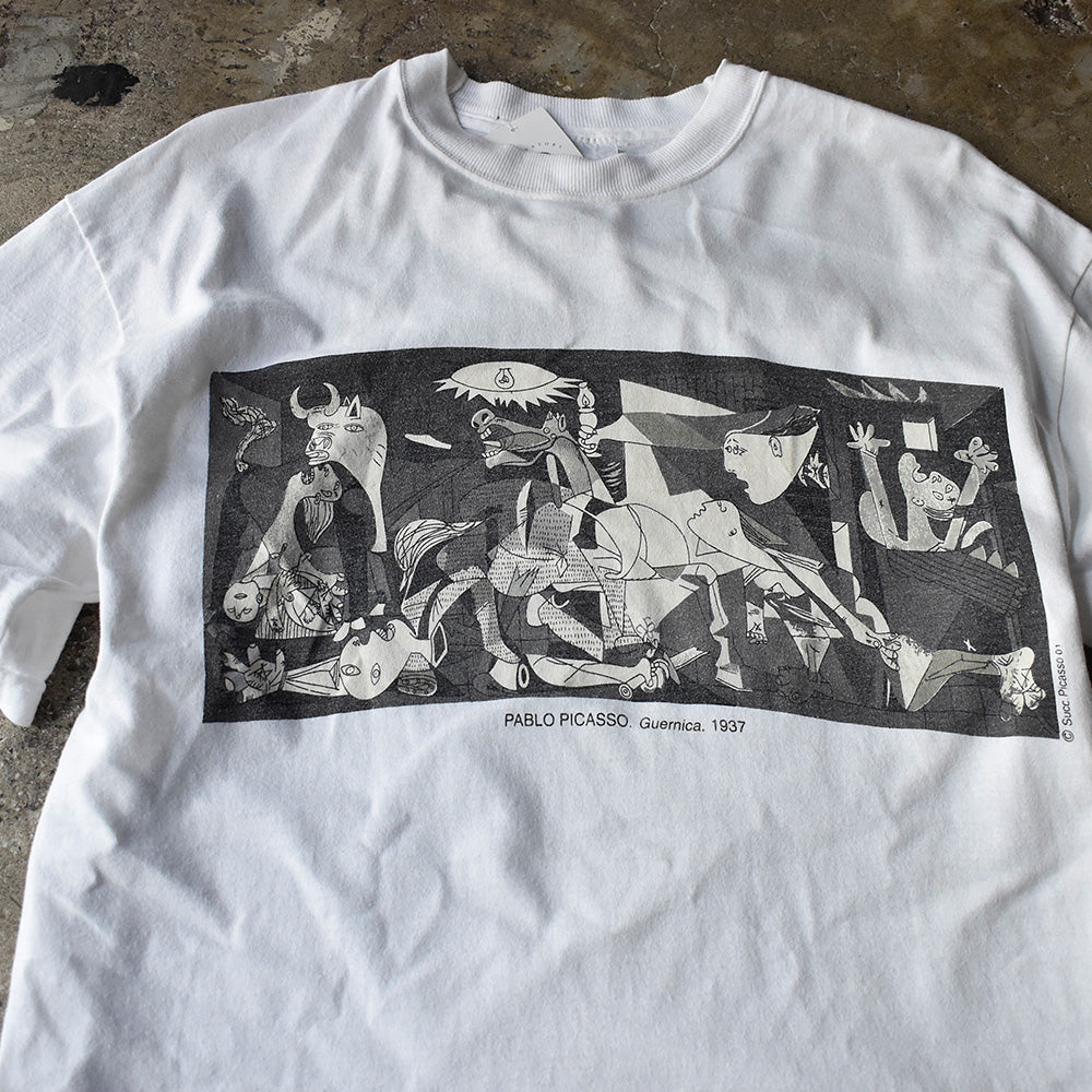 ピカソ ゲルニカ アートTシャツ 2001年 古着