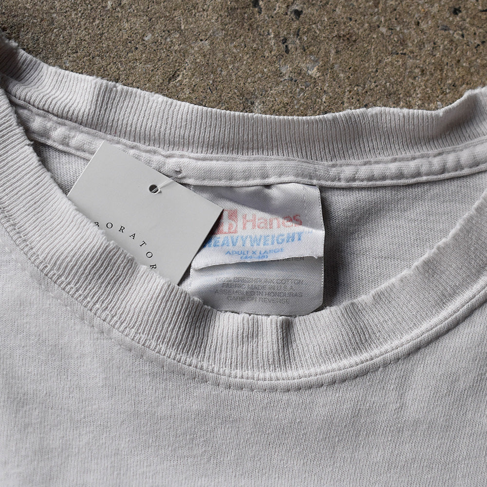 90's～ Weekly World News “SPACE ALIEN BACKS BUSH” Tシャツ 240229H