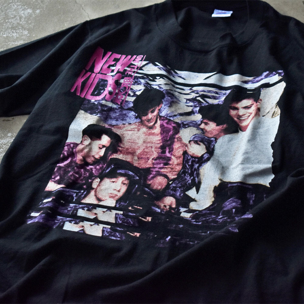 90's　NEW KIDS ON THE BLOCK/ニュー・キッズ・オン・ザ・ブロック Tシャツ　USA製　230804