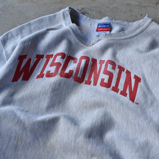 Y2K Champion 雰囲気◎ “WISCONSIN” RWスウェット 231103