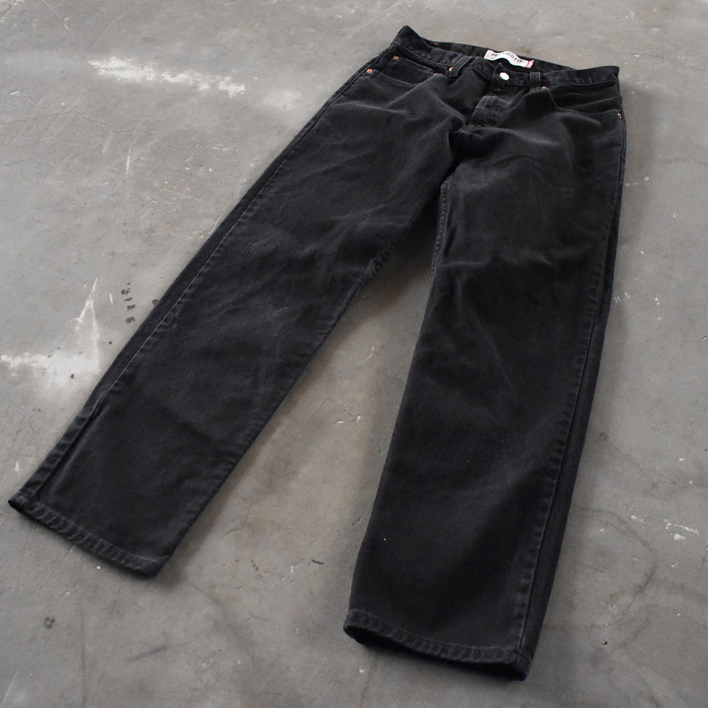 Levi's 550 リラックスフィット ブラックデニムパンツ 240322