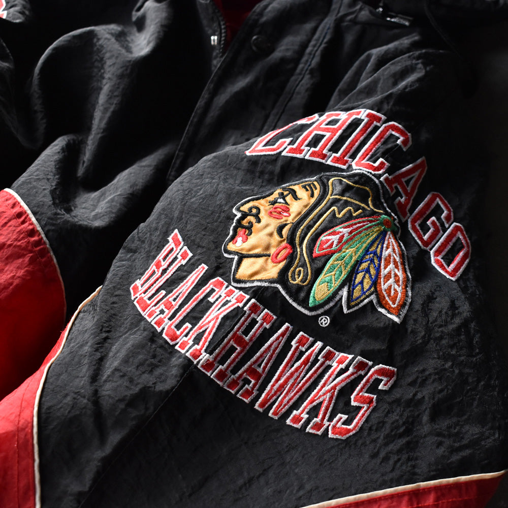 90-00's STARTER "NHL Chicago Blackhawks" 中綿入り フード ナイロンジャケット 231219