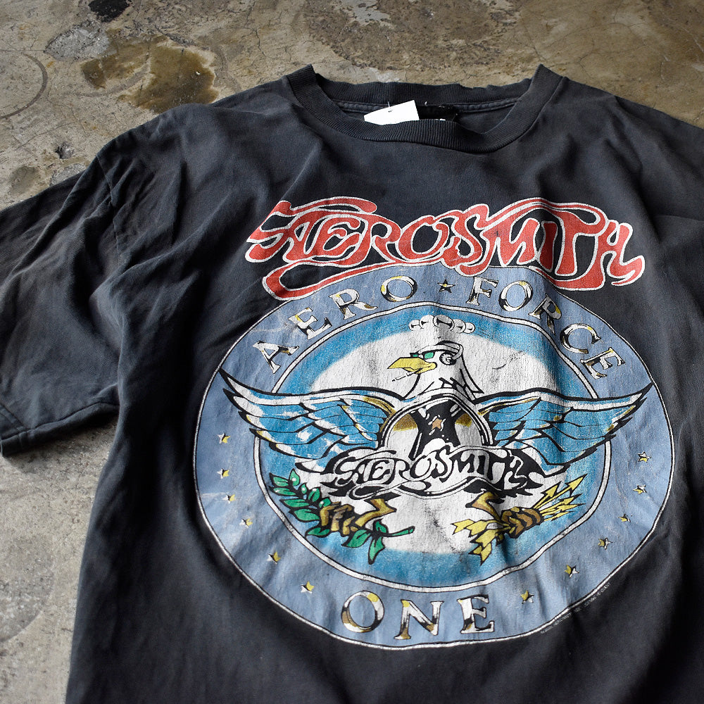 エアロスミス AERO FORCE ONE ファンクラブ ロゴ Tシャツ 2000年代初頭 ブラック 穴多数 古着