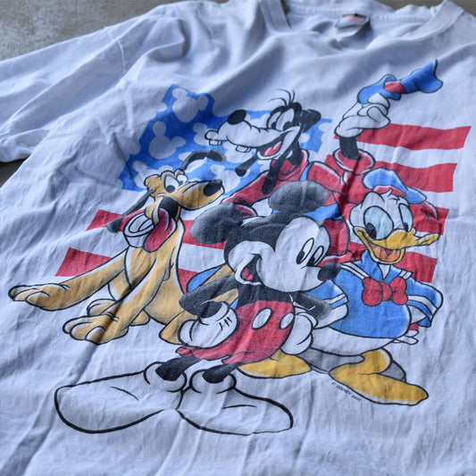 90’s Disney ”Mickey&Friends” Tシャツ USA製 240317