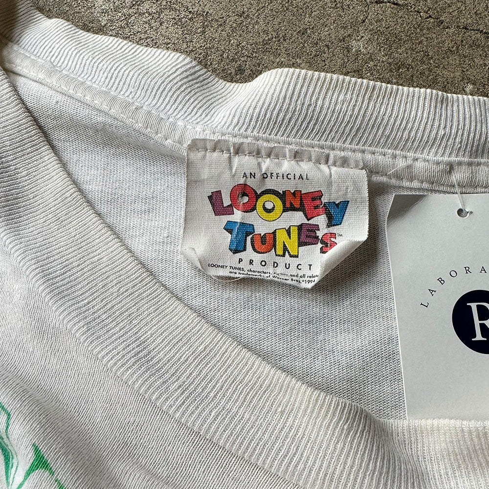 90's AOP！ Looney Tunes “Bugs Bunny Tシャツ 240309H