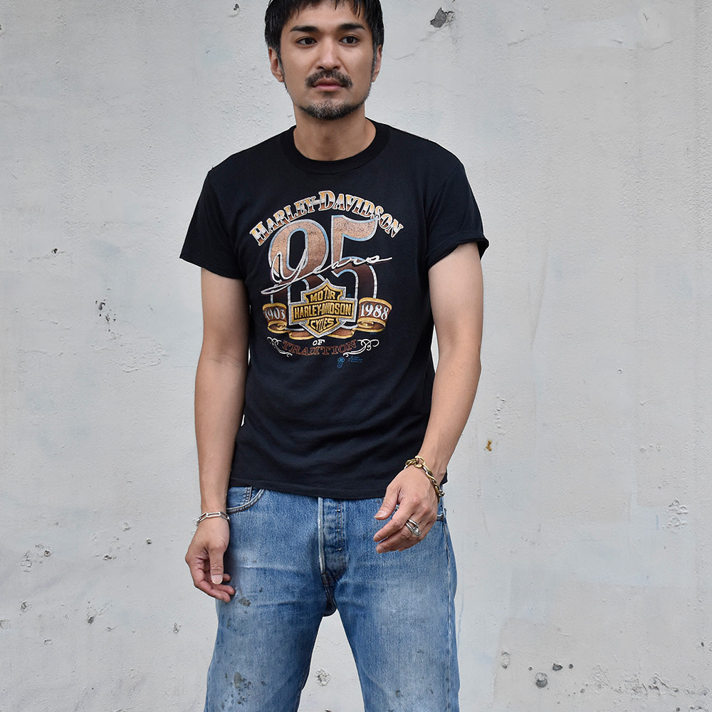 80's 3D EMBLEM “Harley-Davidson 85 Years” Tシャツ 250720H