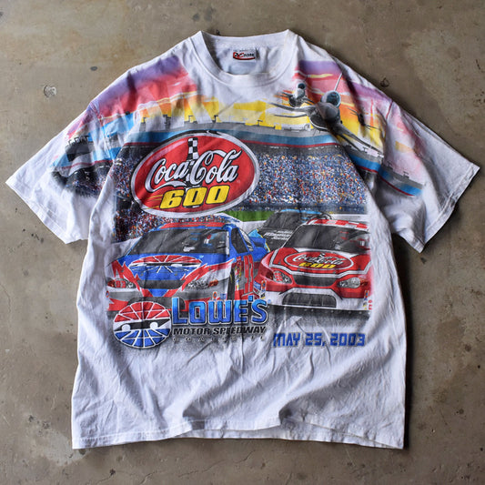 Y2K CHASE AUTHENTICS NASCAR AOP! レーシング Tシャツ 240526