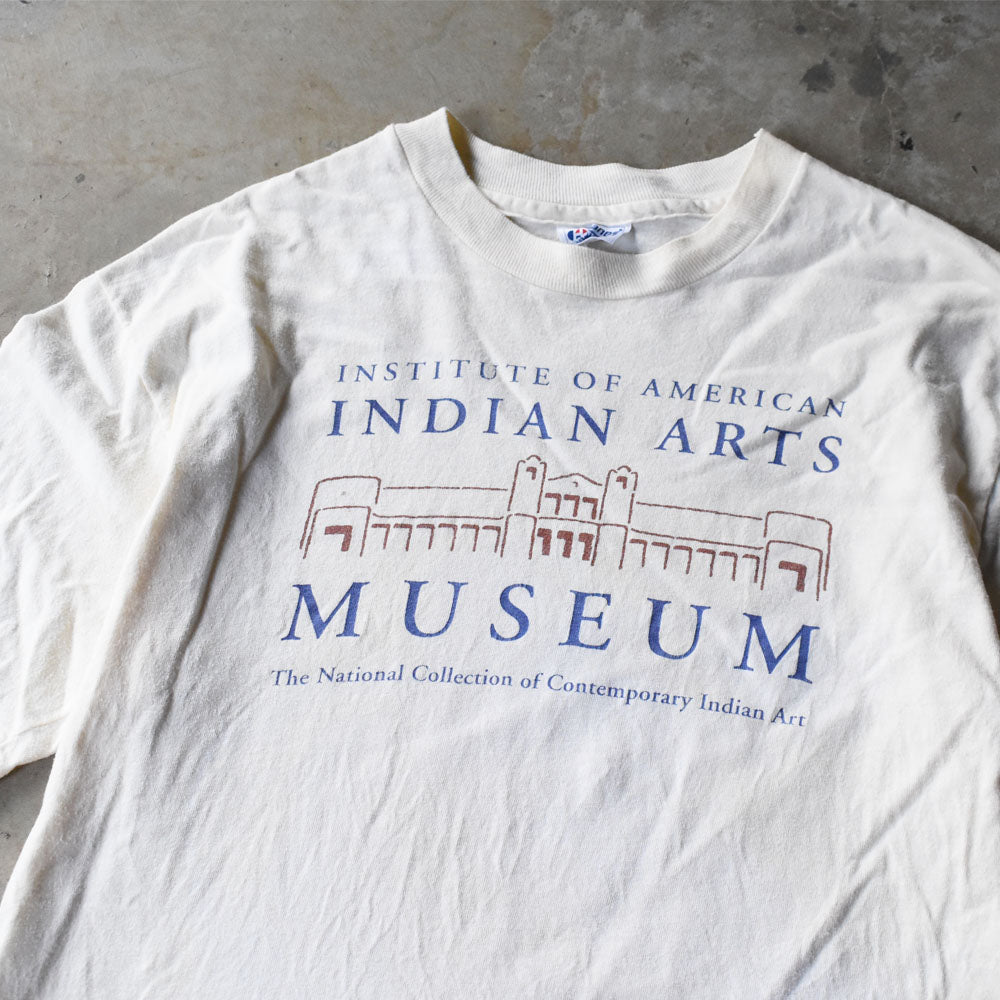 90’s  “Institute of American Indian Arts Museum” アート Tシャツ 250926H