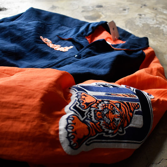 90's STARTER MLB “Detroit Tigers” ビッグロゴワッペン！ ナイロンアワードジャケット USA製 240303