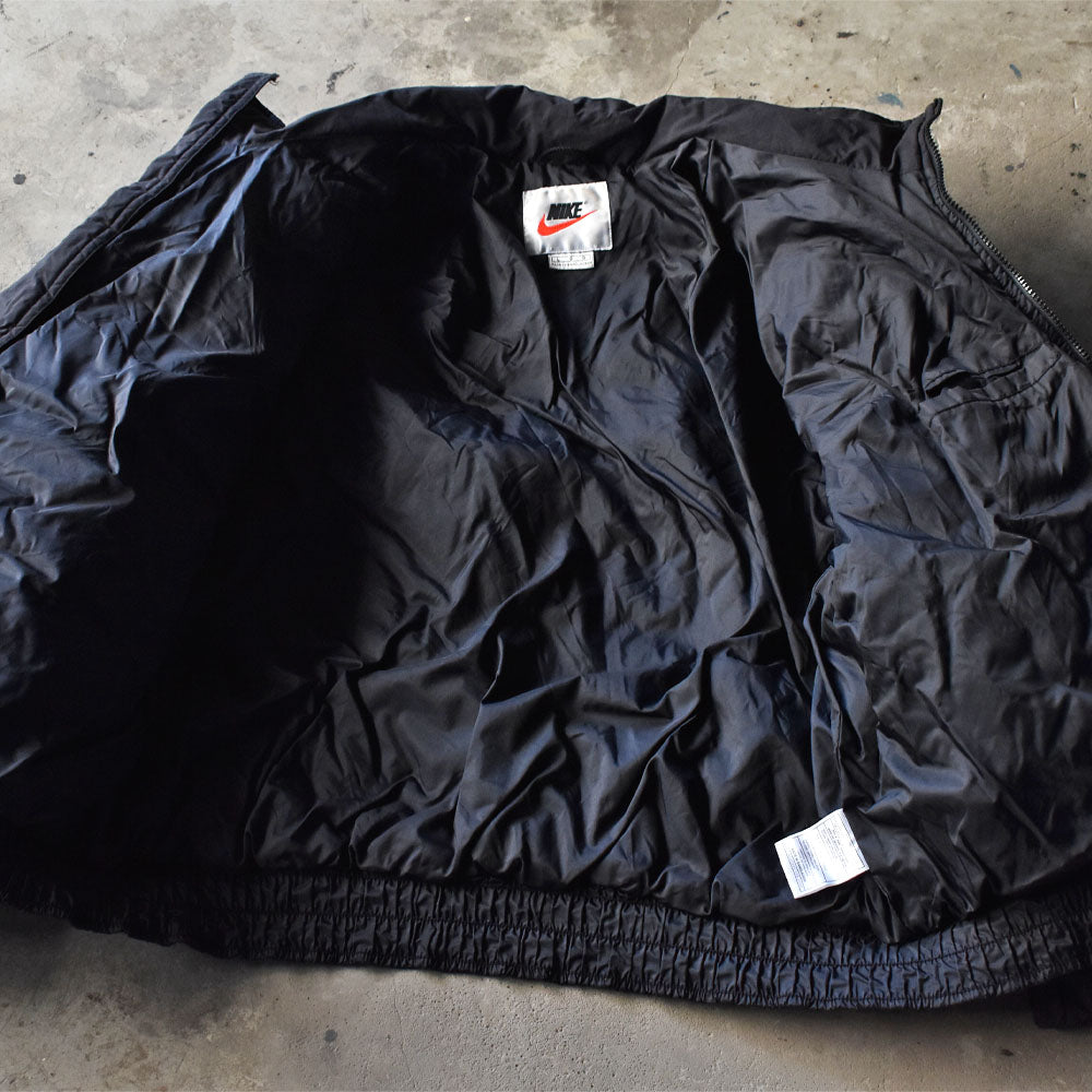 90’s NIKE 中綿入り ナイロンジャケット 240127
