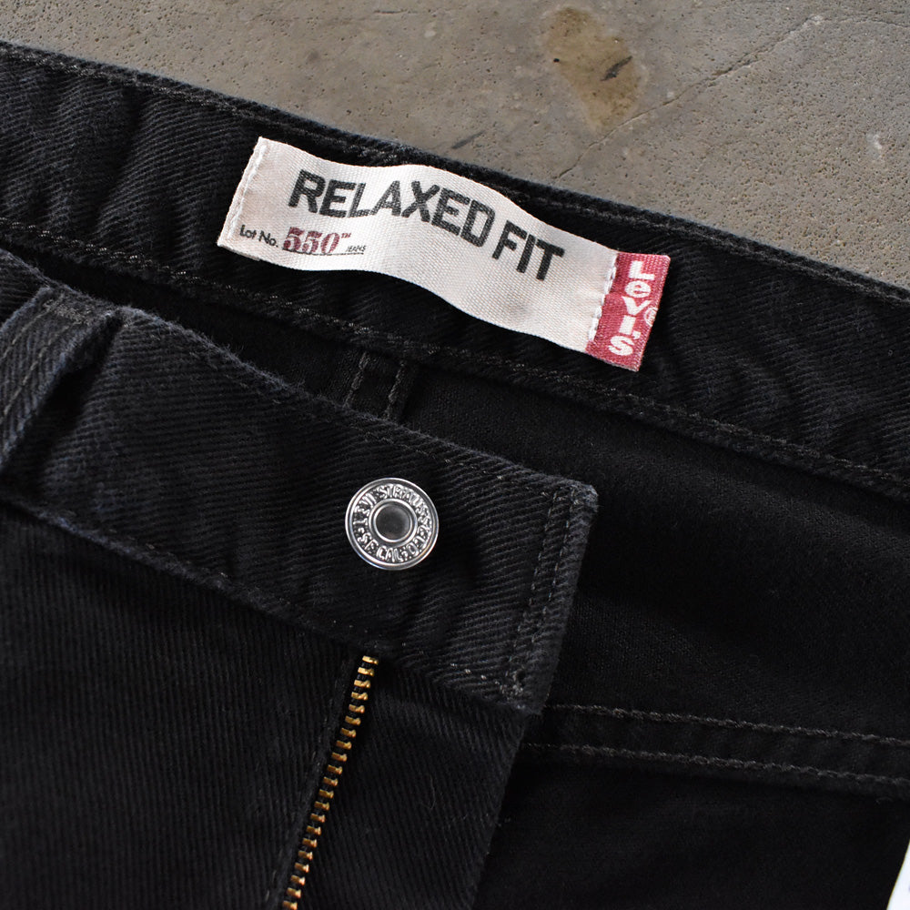 Levi's 550 リラックスフィット ブラックデニムパンツ 240322