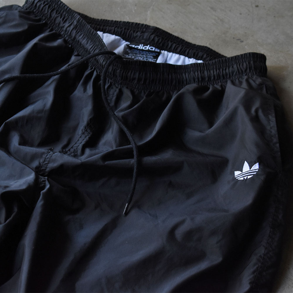 90’s adidas 裏地付き ナイロン トラックパンツ 240705