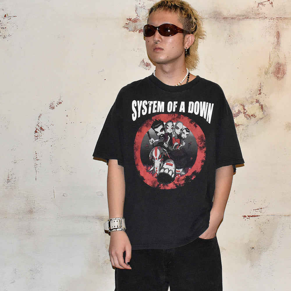 Y2K System of a Down “Mushroom” Tシャツ 240827H