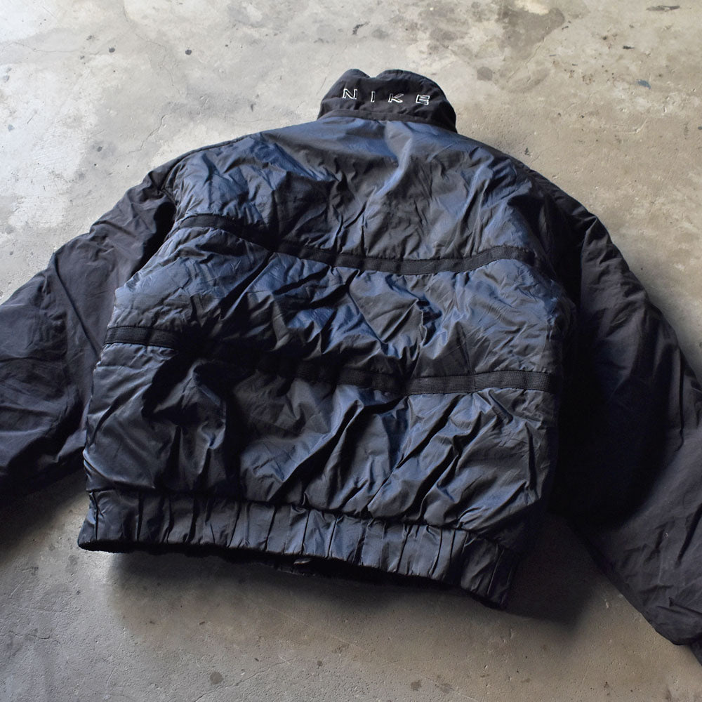 90’s NIKE 中綿入り ナイロンジャケット 240127
