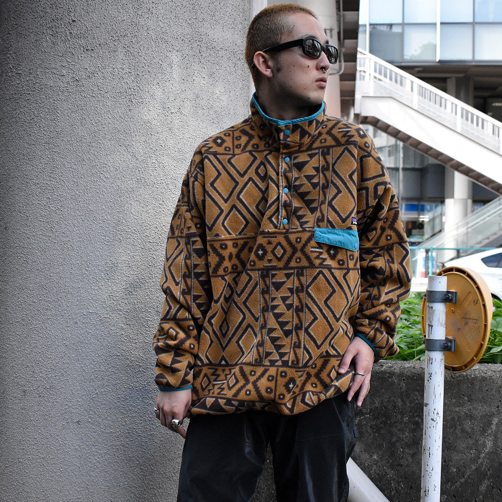 Patagonia 総柄 スナップT フリースジャケット 241110H