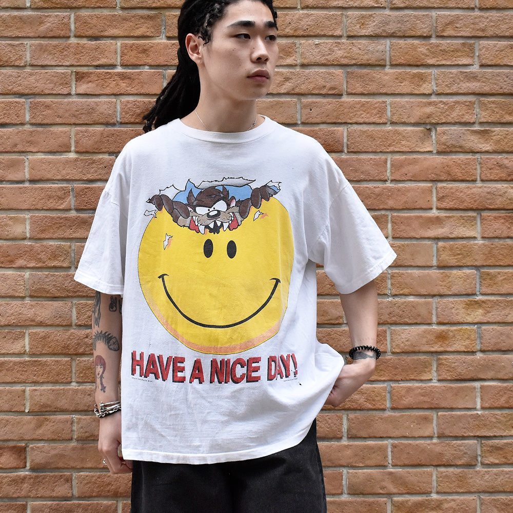 90's タズマニアンデビル×スマイリーフェイス “HAVE ANICE DAY！” Tシャツ 240329H