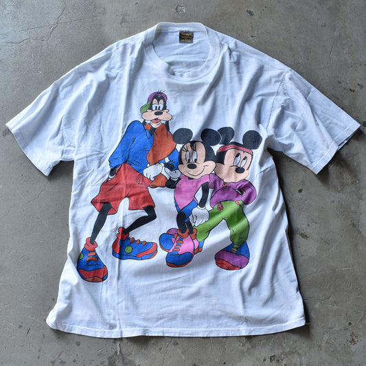 90’s Disney “Mickey&friends” キャラ Tシャツ 231001