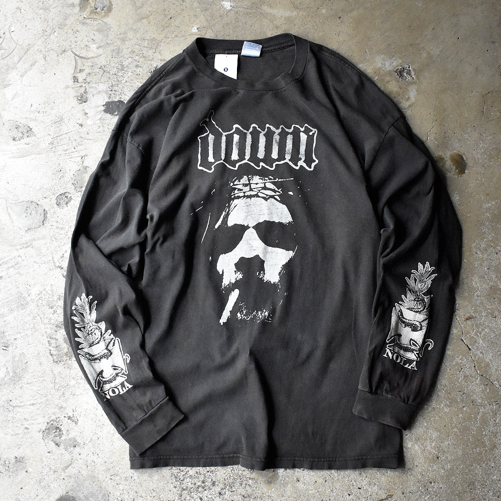 ダウン NOLA フェイスプリント 袖ロゴ ロングスリーブTシャツ 2000年代初頭 デルタ 2XL 古着
