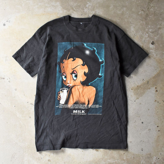 90’s Betty Boop "Got Milk?" パロディ キャラクター Tシャツ 250919H