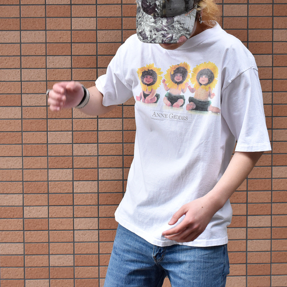 90's ANNE GEDDES “baby” Tシャツ USA製 240307H – LABORATORY®