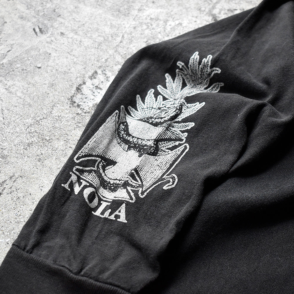 Y2K Down “NOLA” ロングスリーブTシャツ 240703H
