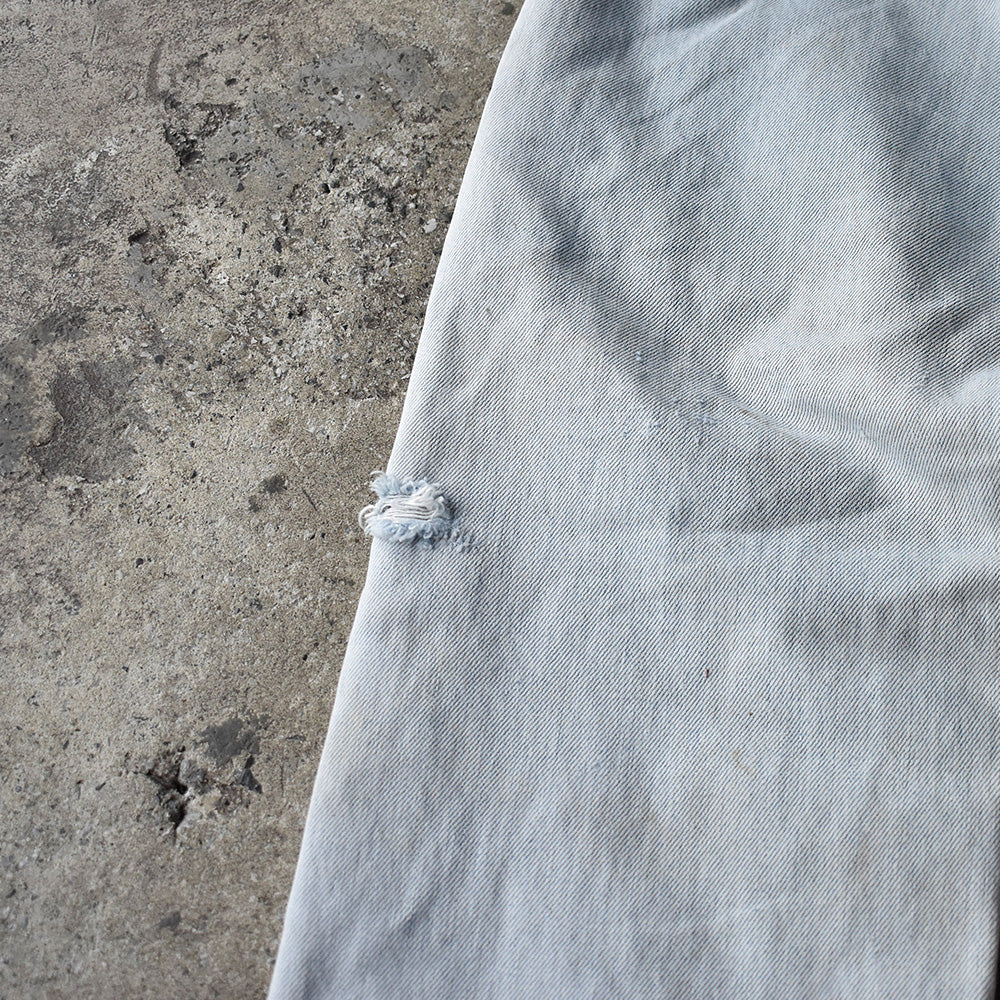 Y2K パッチカスタム！ Levi's 501 “メタル“ デニムパンツ スペイン製 アイスブルー 250520H