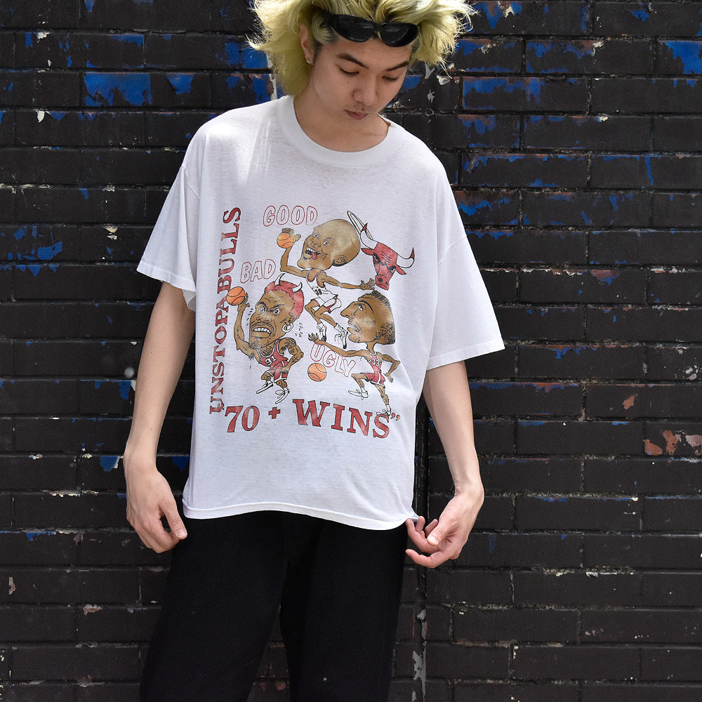 90's NBA “Chicago Bulls” イラストTシャツ 250605H
