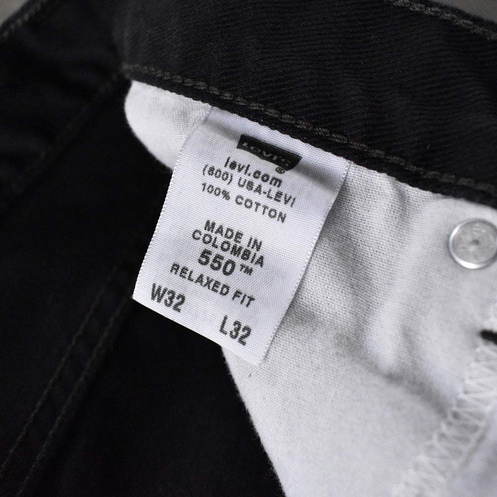 Levi's 550 リラックスフィット ブラックデニムパンツ 240322