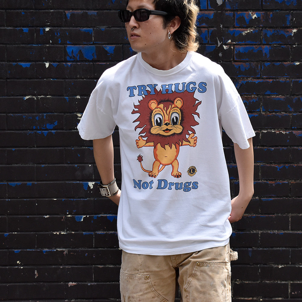 90's～ “TRY HUGS Not Drugs” Tシャツ 240523H