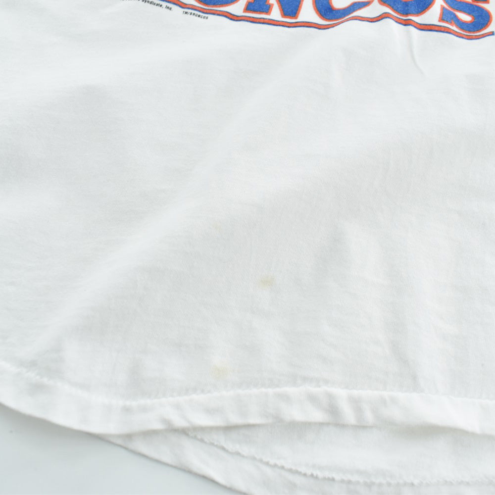 80's PEANUTS "DENVER BRONCOS" スヌーピーTシャツ 260501H